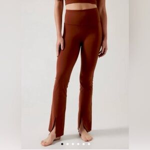athleta ancient mahogany elation split front flare yoga pants NWT